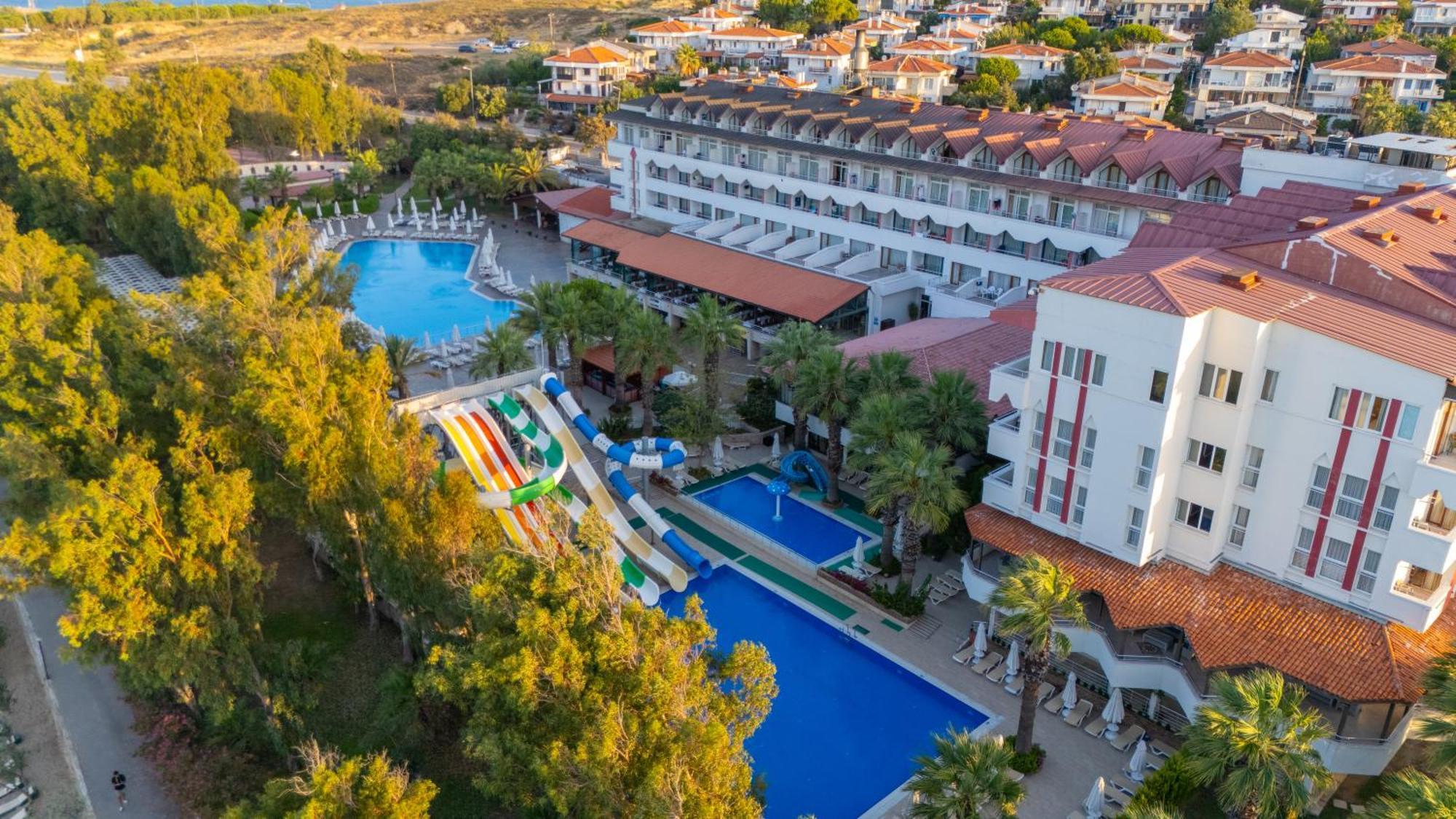 Halic Park Hotel Ayvalik Exterior photo