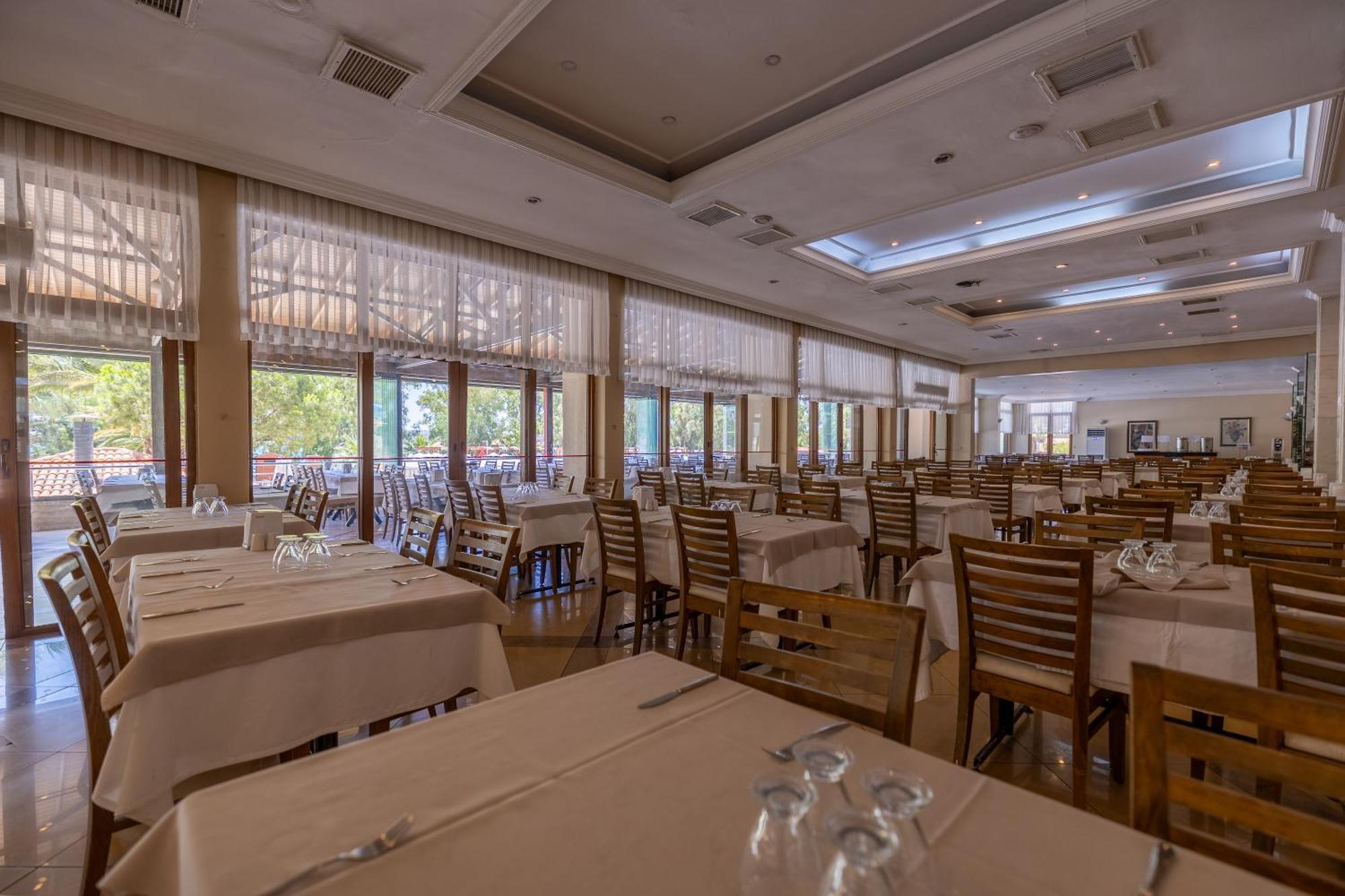 Halic Park Hotel Ayvalik Exterior photo